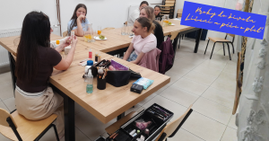 Fotografie z akce Líčení v kurzu Kroky do života